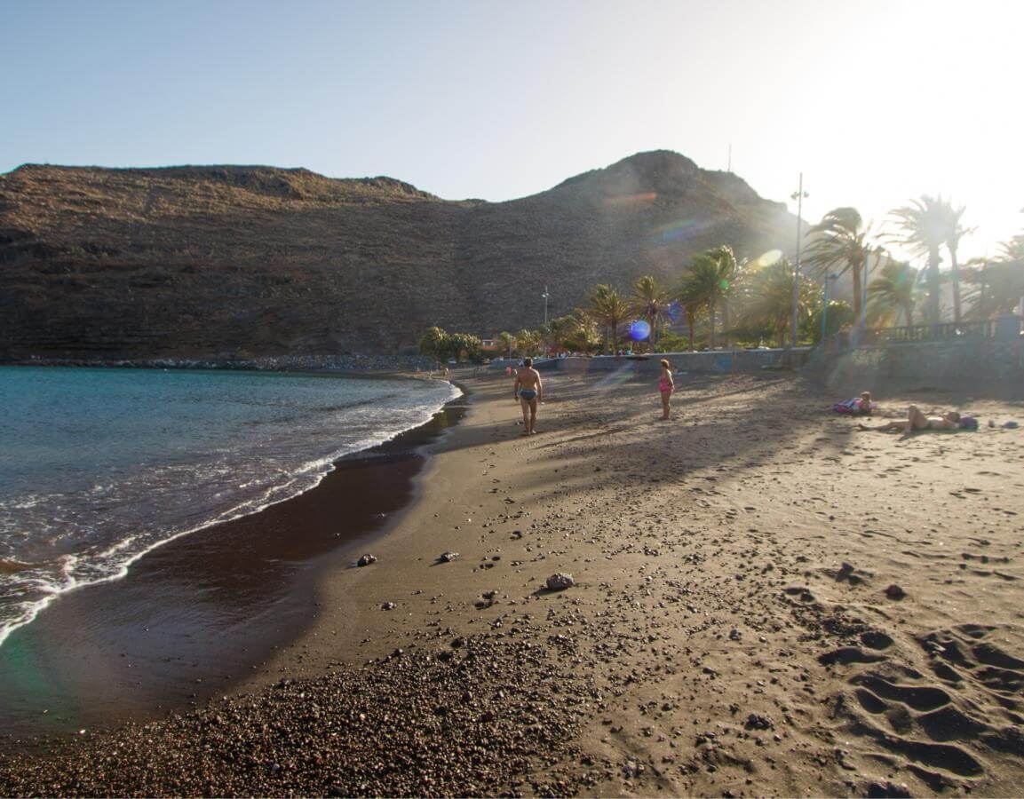 Playa-de-San-Sebastián-La-Gomera