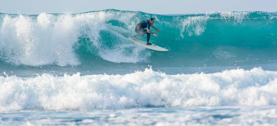 Surf en el spot de El Hierro Spots de surf en Fuerteventura