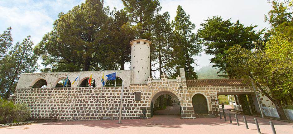 Parador de Cruz de Tejeda – Загородные отели